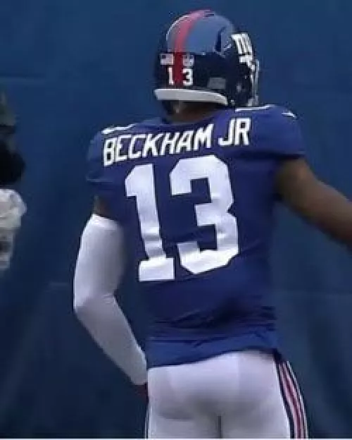 What percentage of active NFL players wear jockstraps?