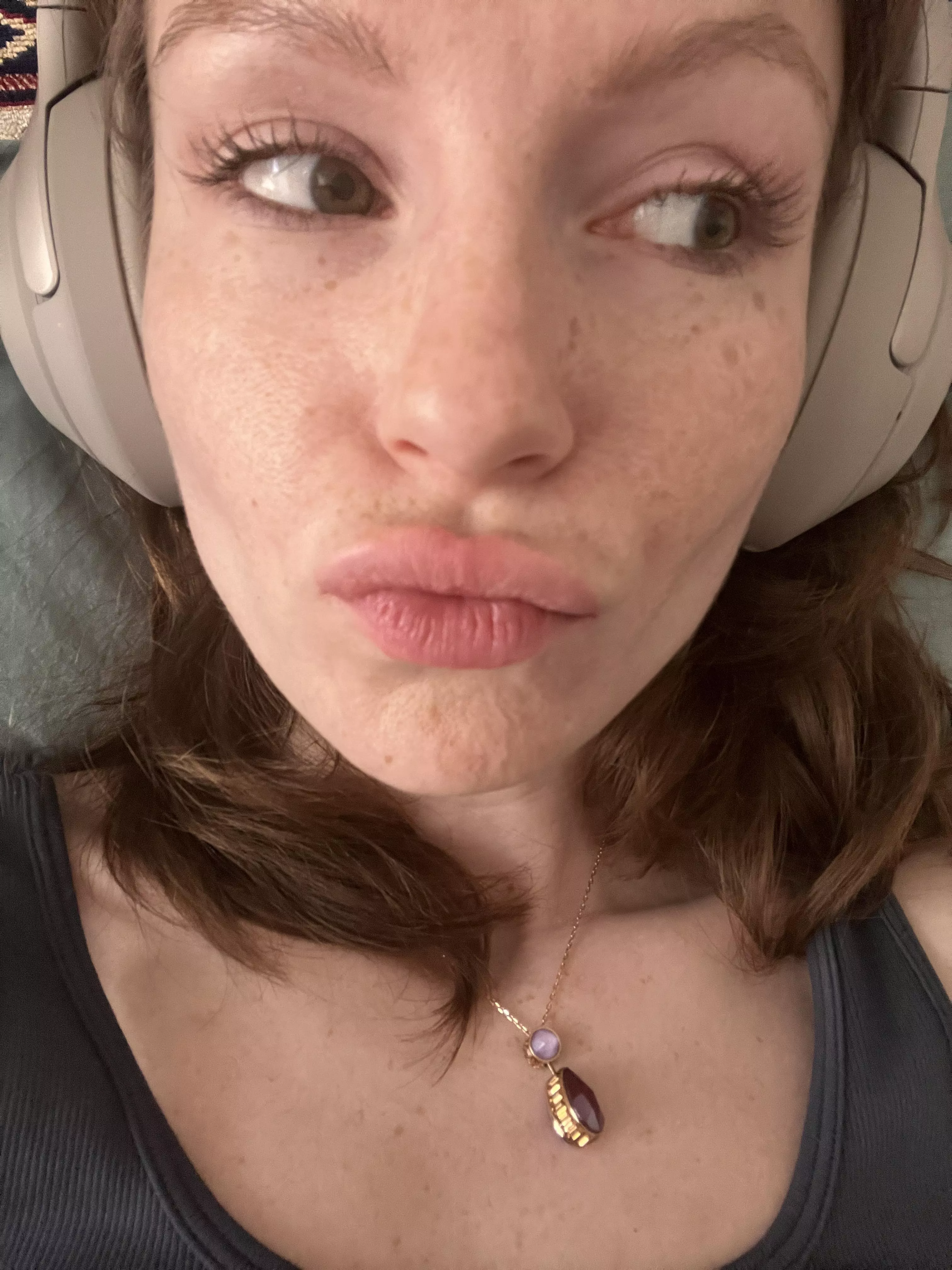 You can see how cute my freckles today