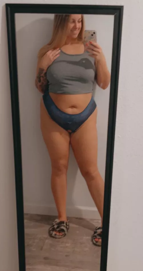 Are mom bods hot? 😻😋