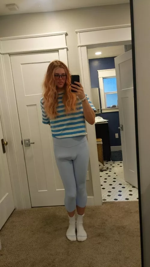 Do You Like My Leggings? 💕