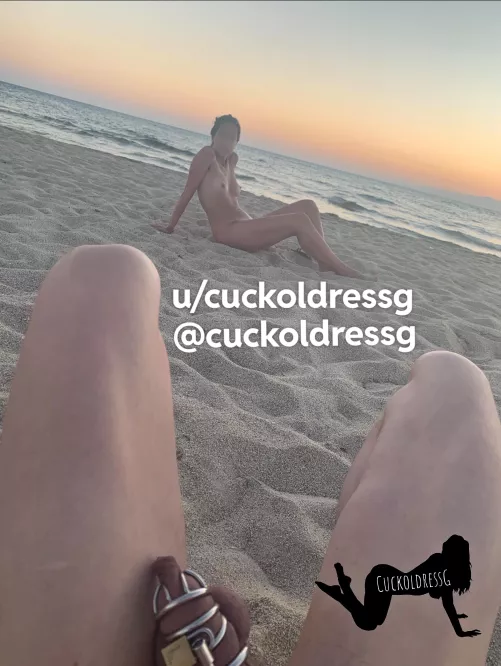I miss summer so much! Teasing and humiliating cucky publicly on the beach as I scout for hot hung men is my favorite vaycay past time :)