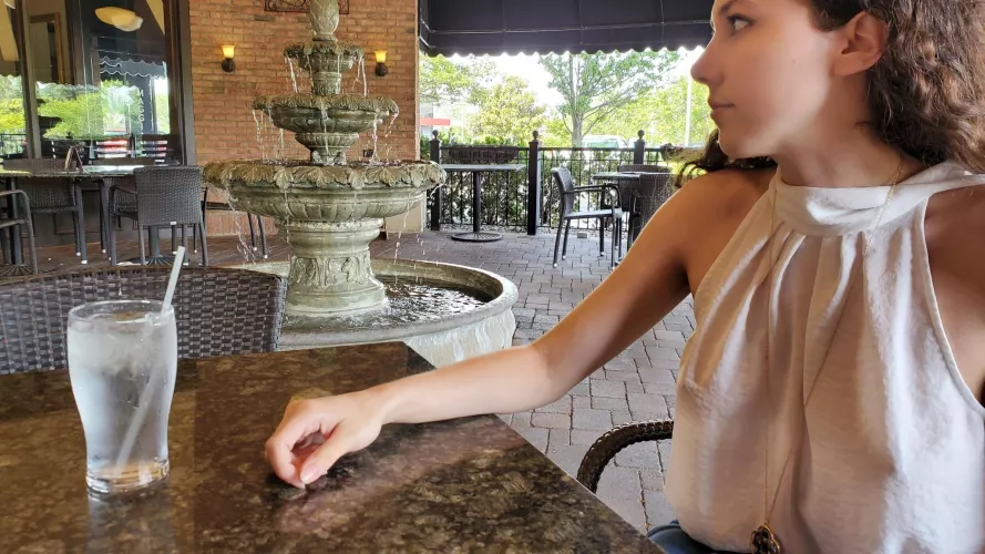 Imgur just grabbing a bite to eat