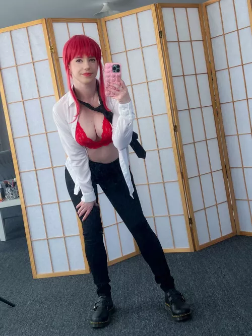 Mommy's in control 😈