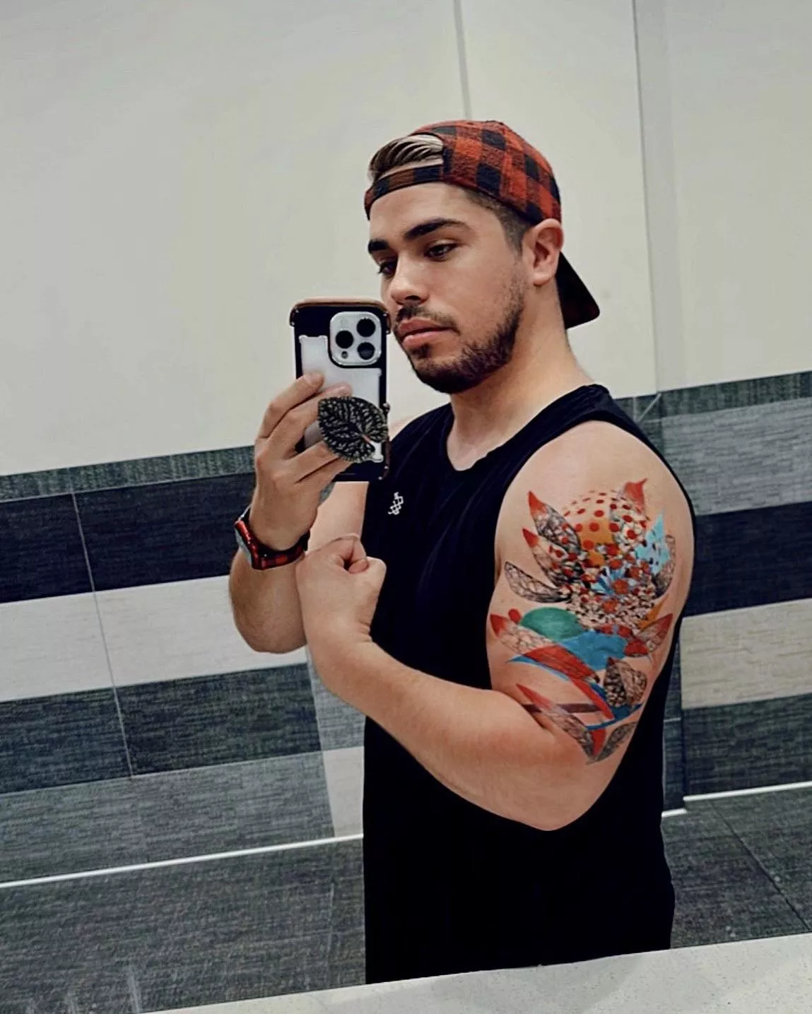 On the outside I’m hootin’ but in the inside I’m hollerin’