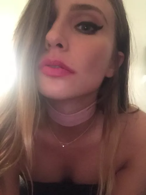 Pretty in pink but not as innocent as you think 😈