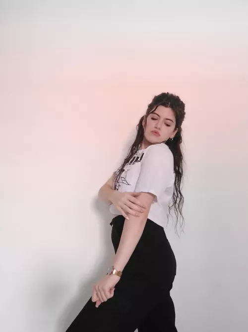 [selling] I know I'm still in your head every day, stop fooling yourself, you know you'll comeback, you can't resist Me. Kik: angelgoddess263