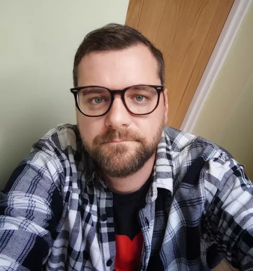 Thank Calendar it's Friday. what ru up to at the wknd?