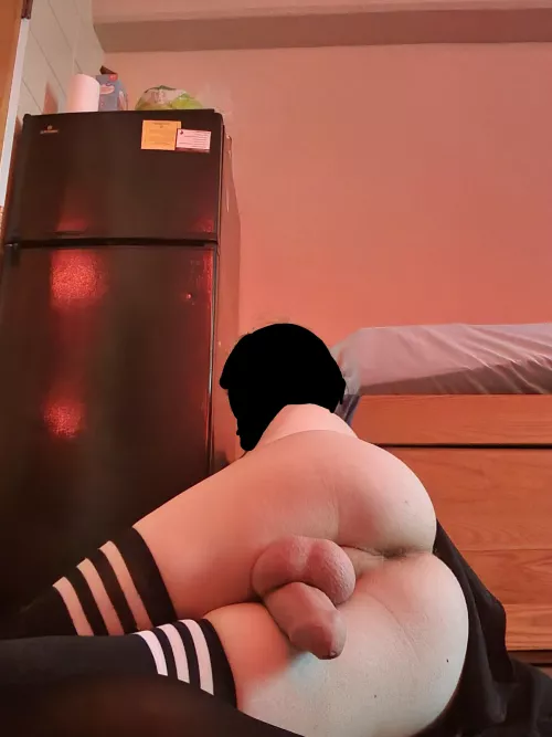 This Femboy needs to be milked