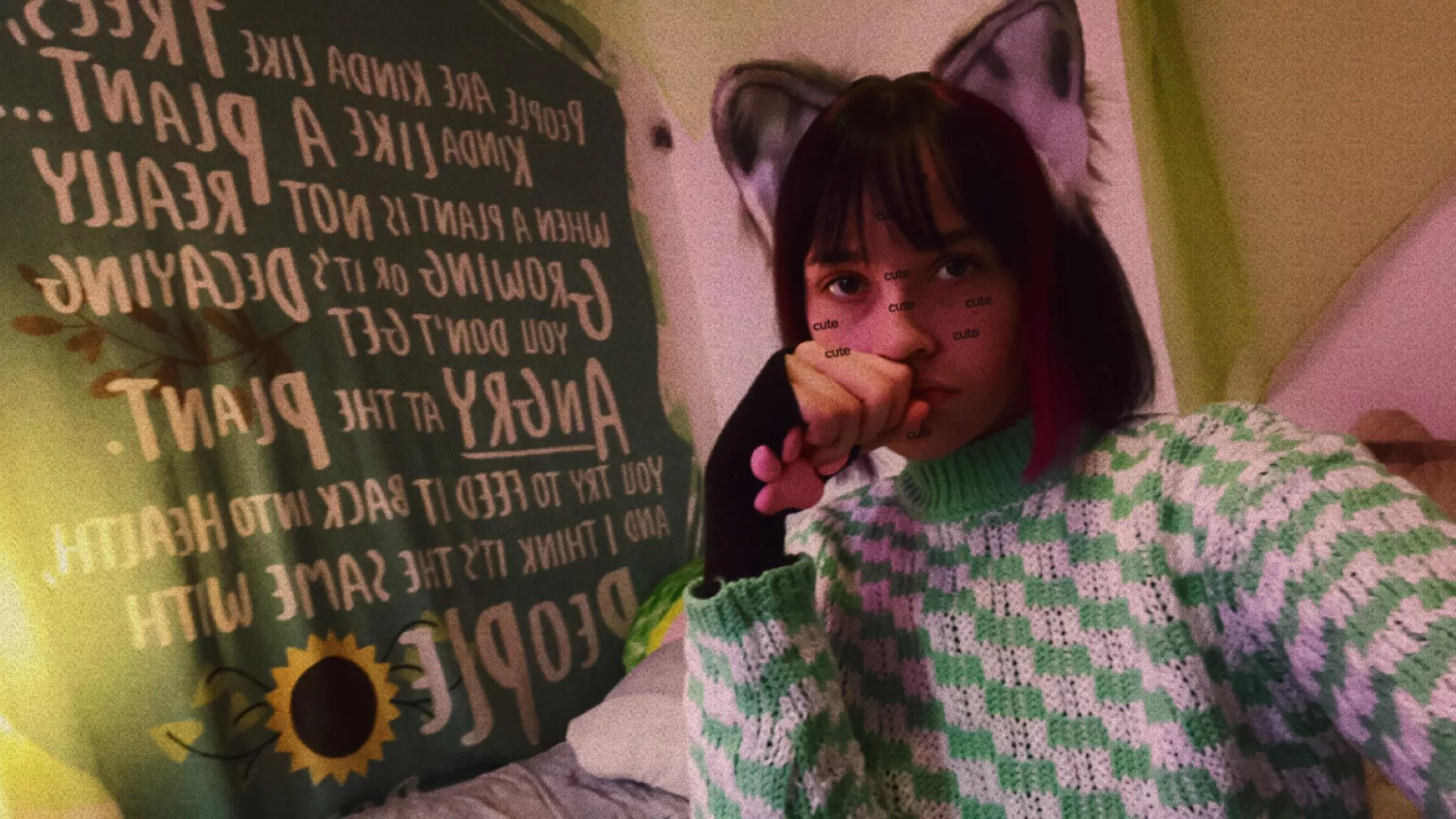 Been struggling to get up for the past few days but my new ears arrived and I made myself feel cute today 🥰 love yousss