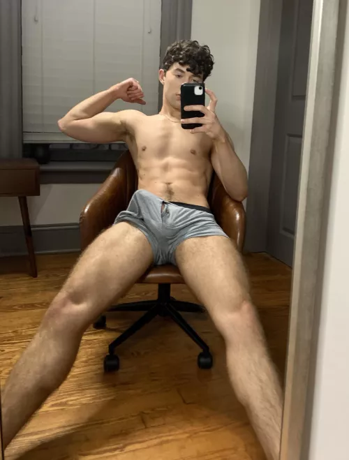 Boxers get me so hard