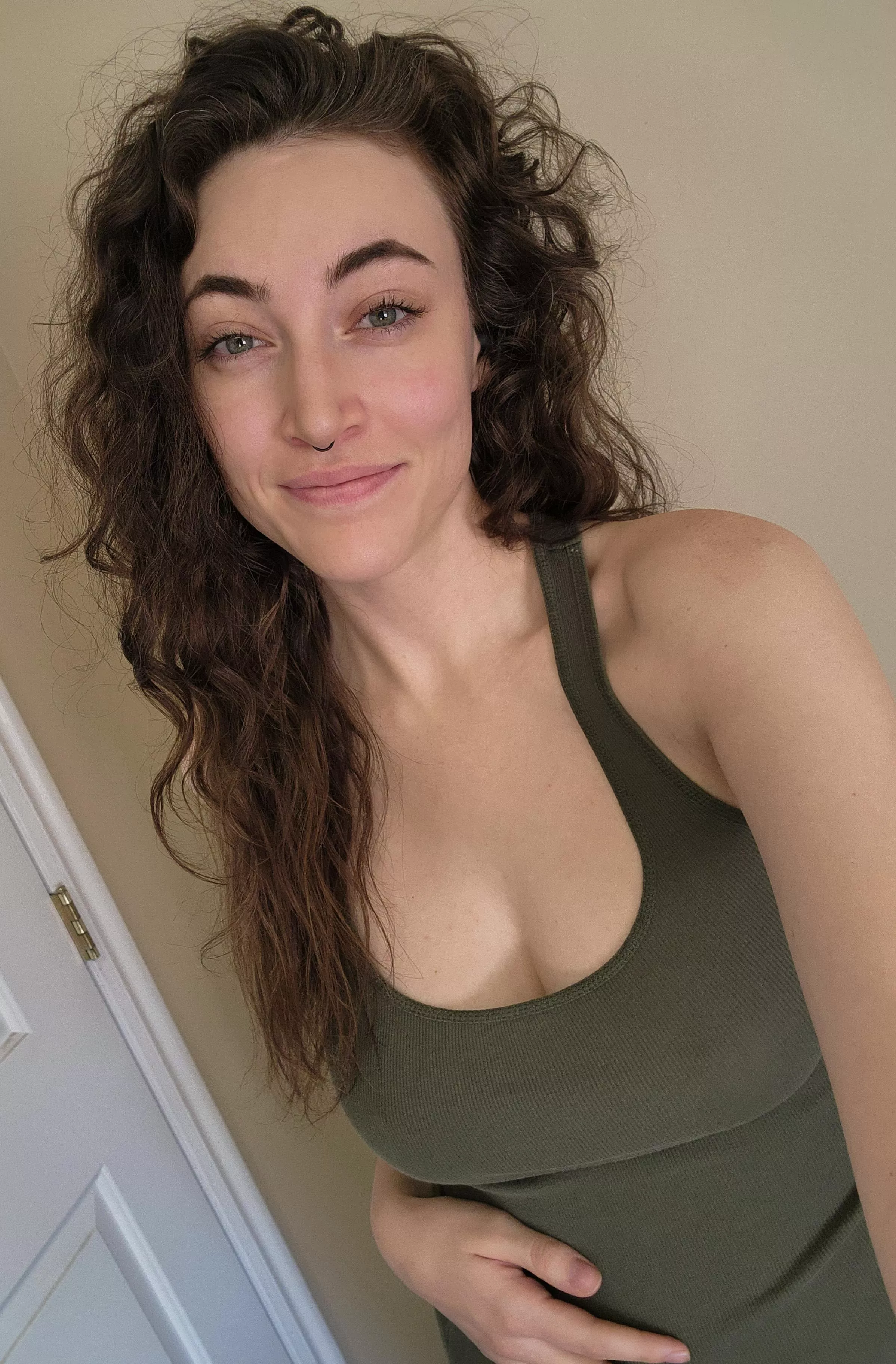 braless life, is the happiest life 😋