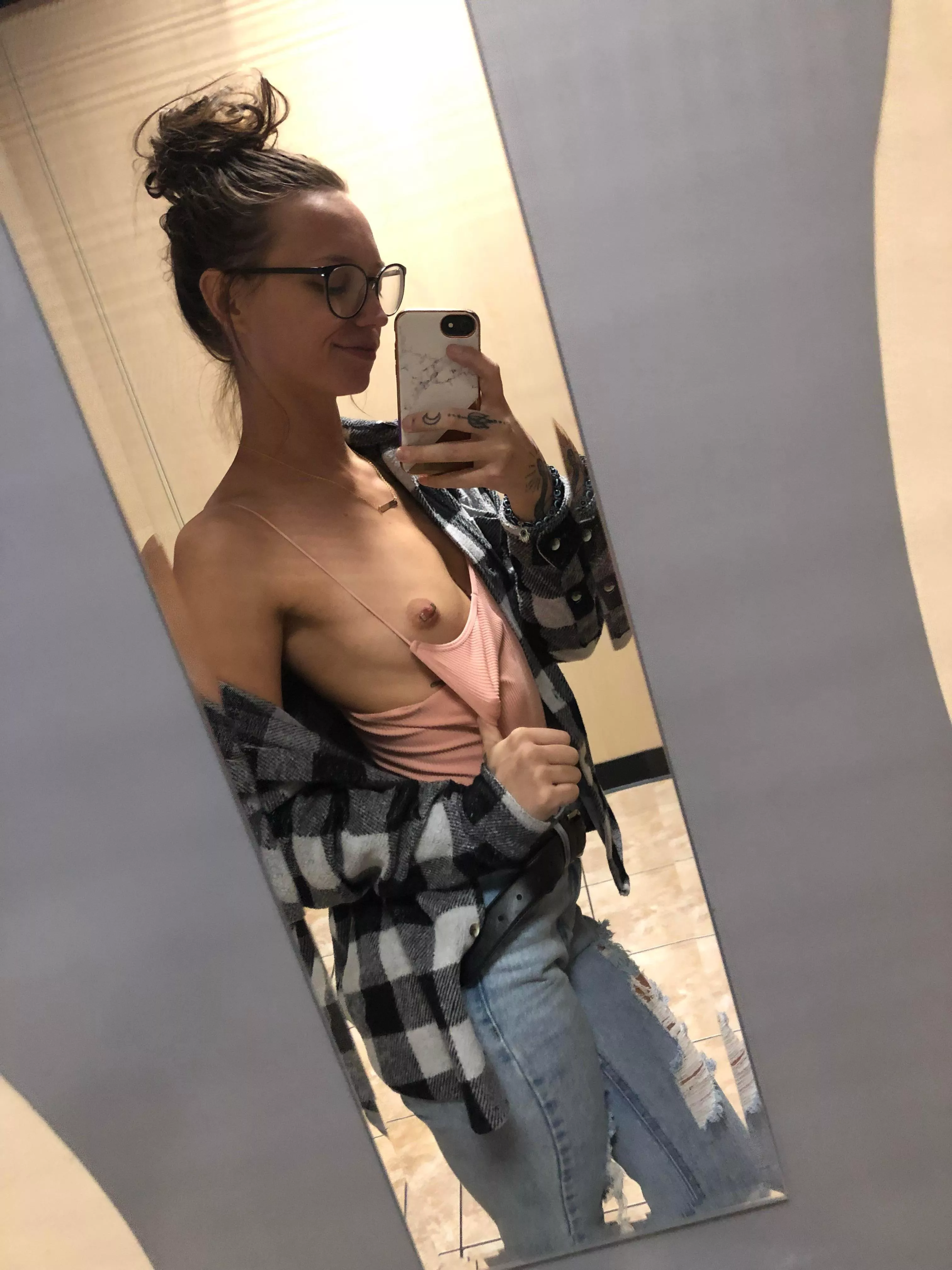 Do guy really like small boobs?