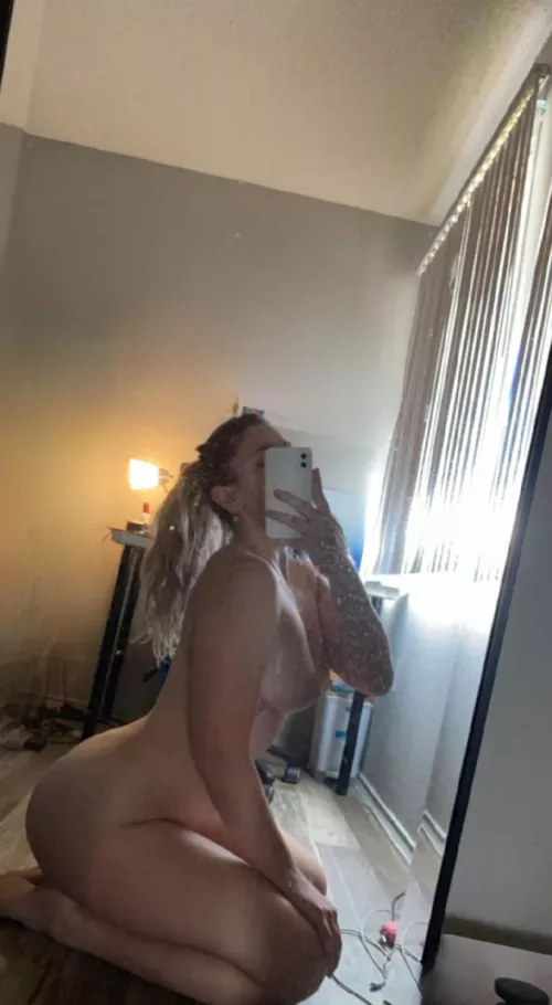 good morning 🌞 (f)