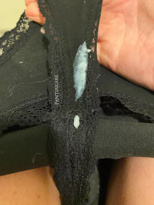 It looks like an exclamation mark (that you can eat)