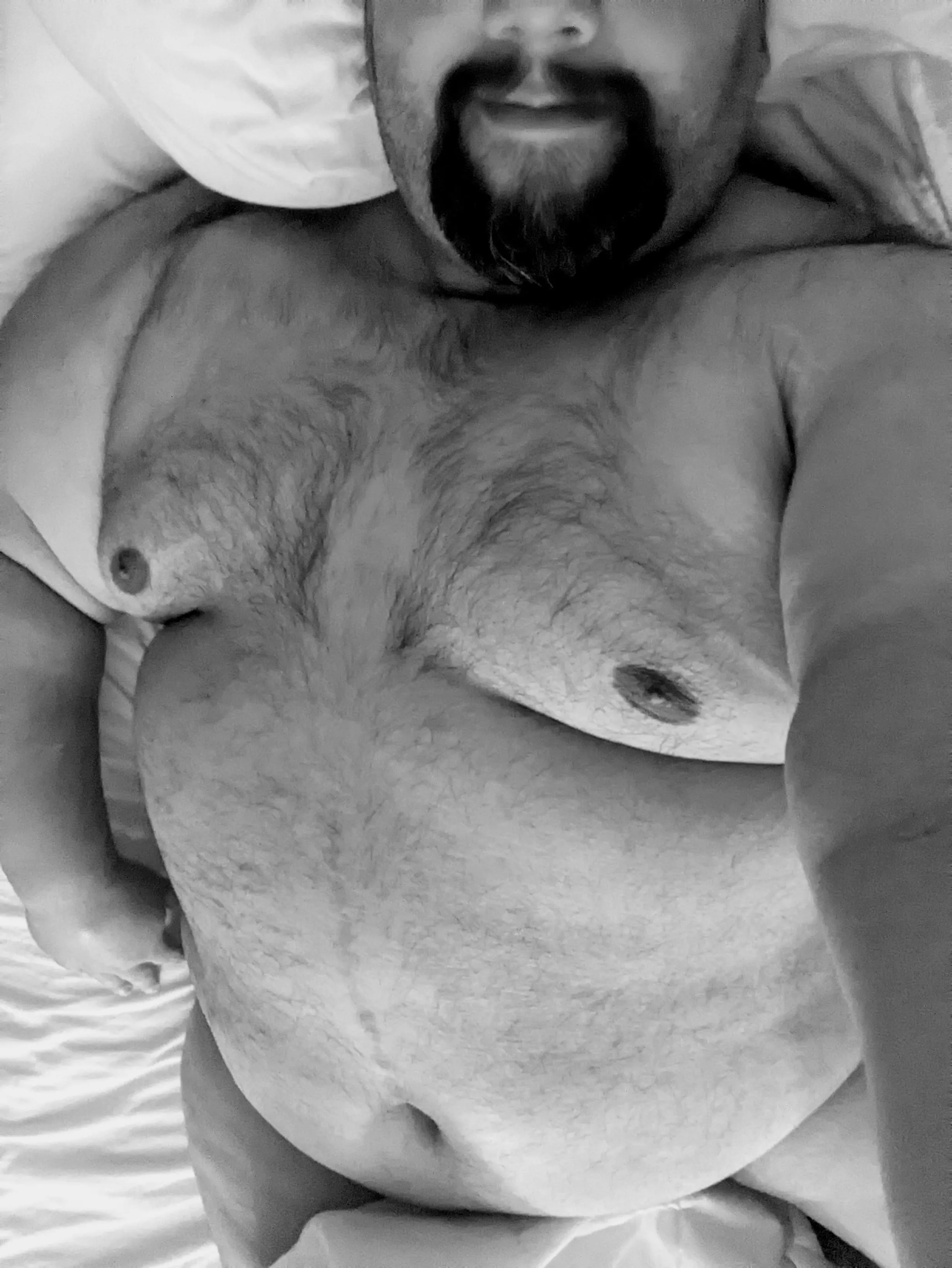 It's time for the weekend 😘 evening ladies!