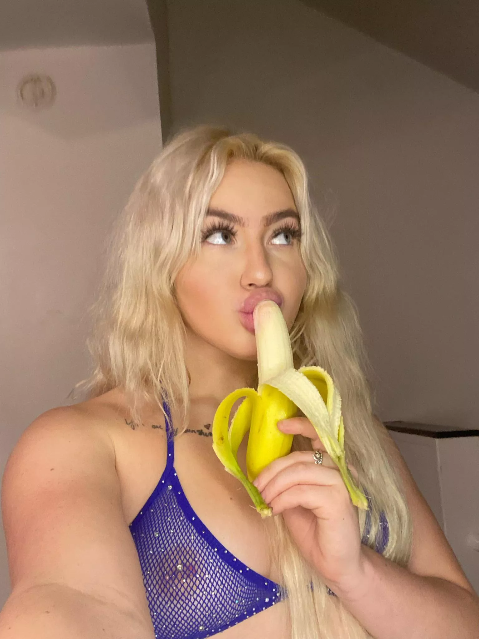 Lil blonde baby 😜