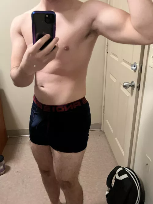 (M) 20 Give me your rating!