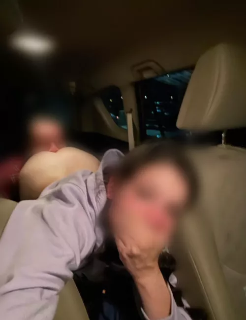 Making him eat my ass after fucking in the parking garage 💦