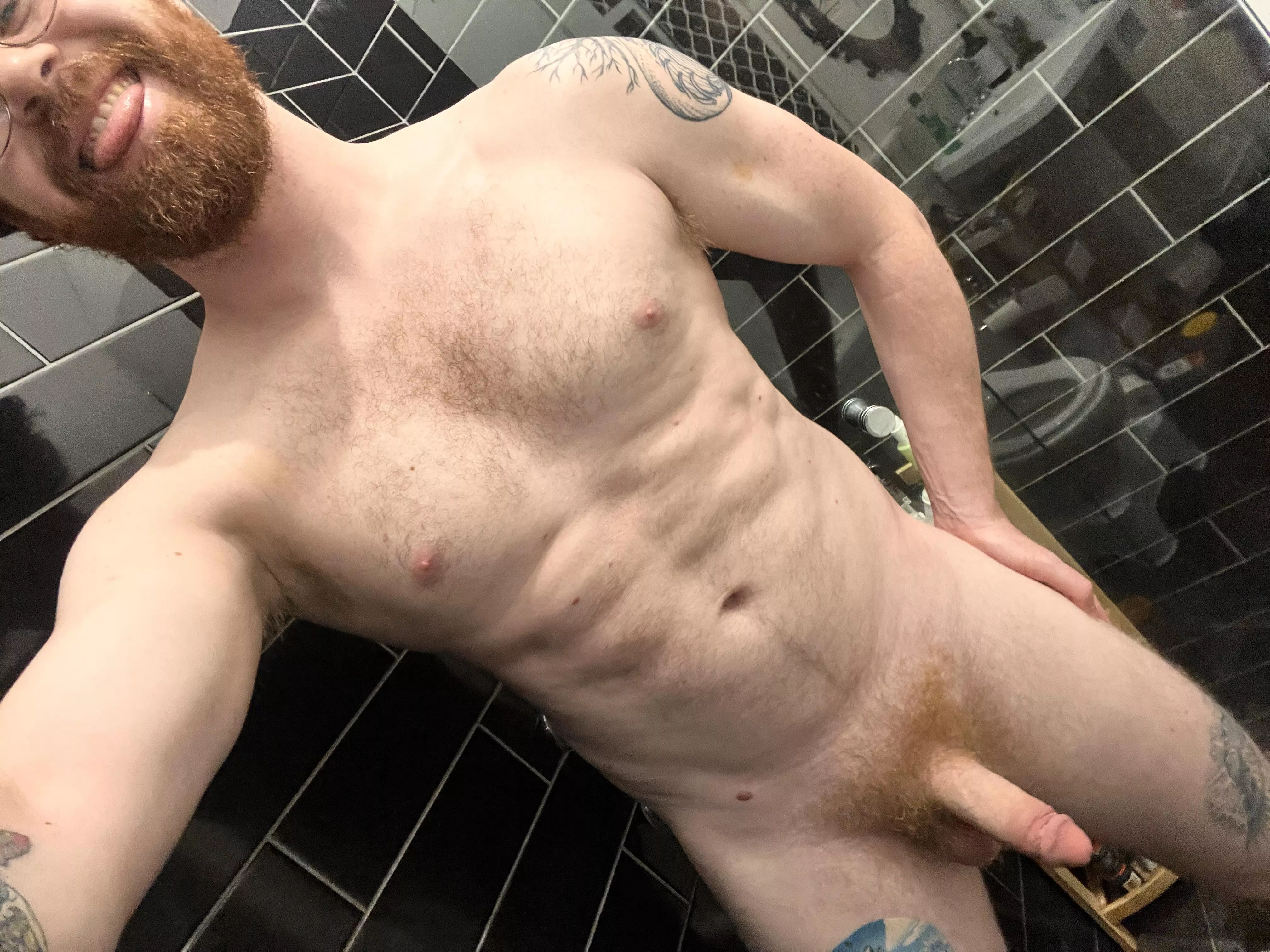 My abs are slowly coming back and I couldn’t be happier! 💪