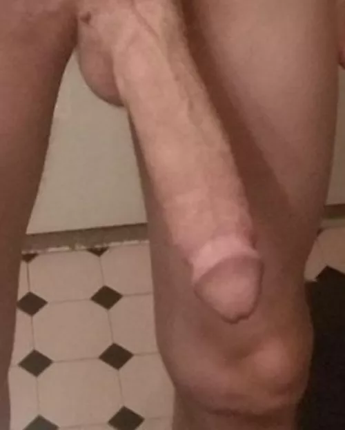 Older guy feeling horny today
