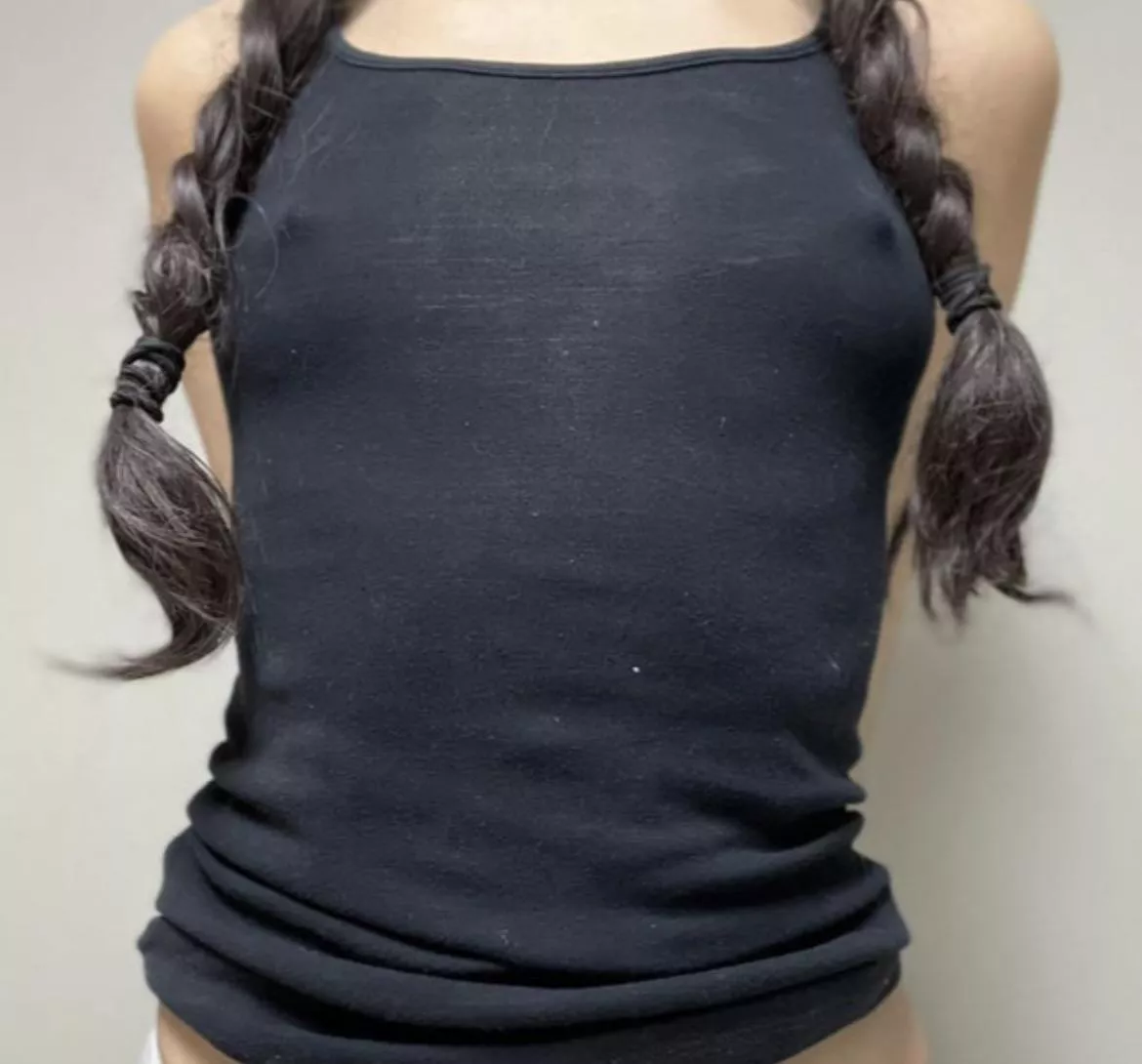 18F My boobs may be flat but not my nipples! Lol