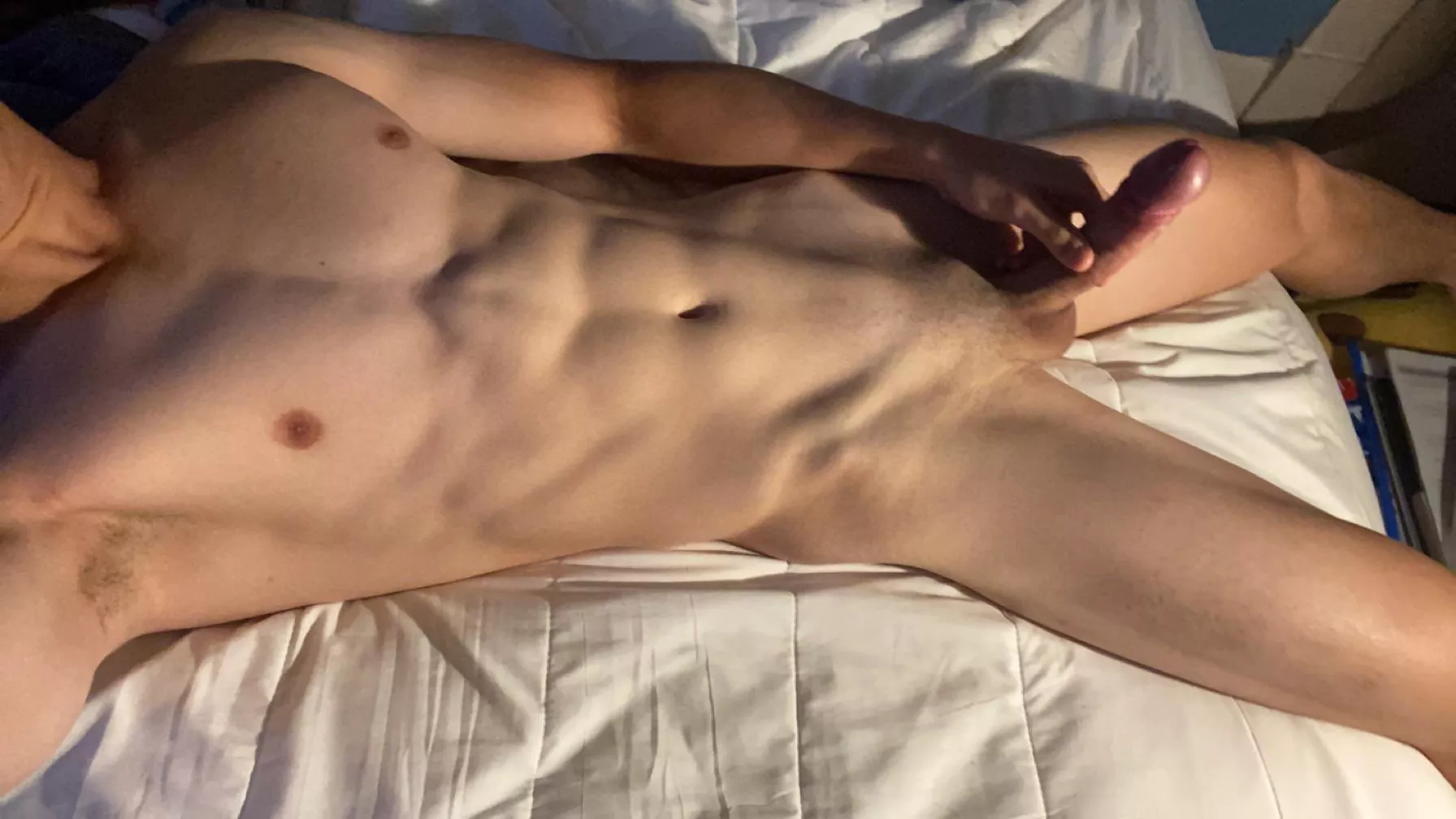 19m au looking for fit