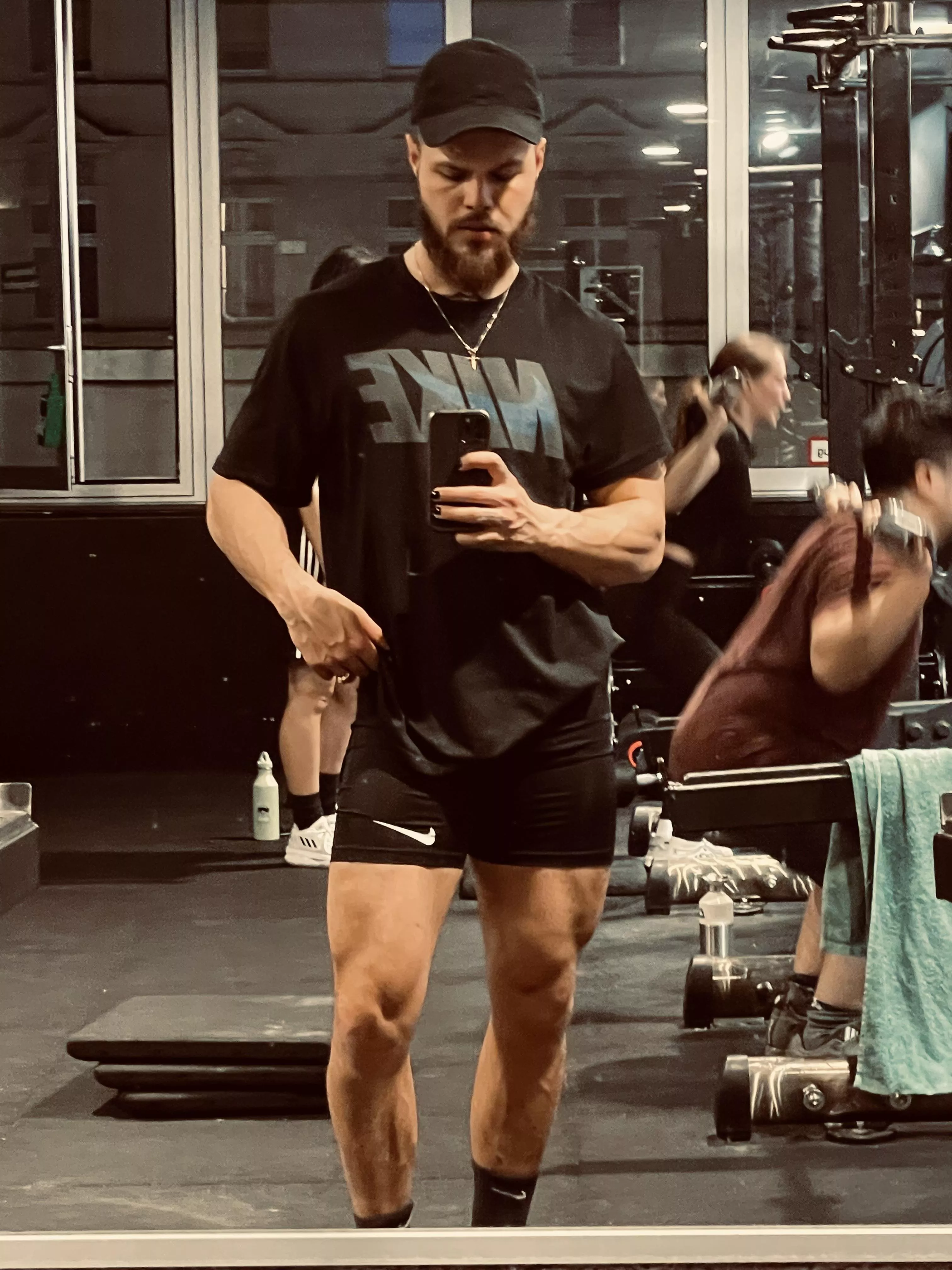 (32) Bro do you even squat
