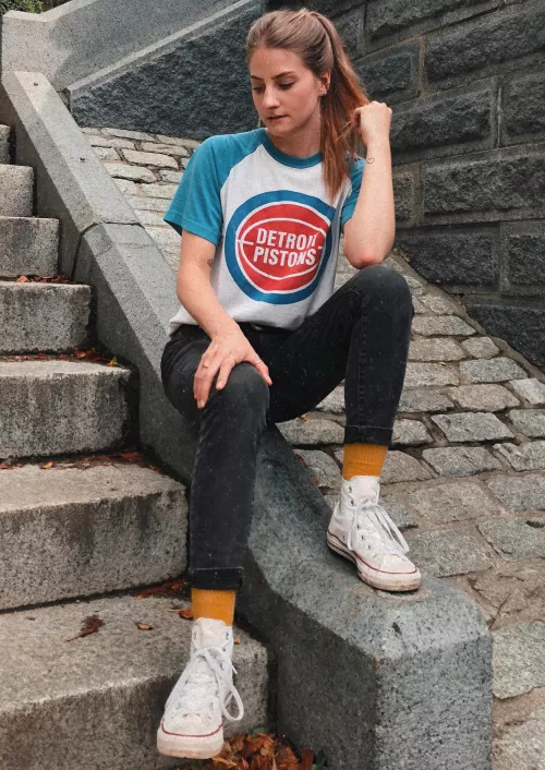 A casual outfit in my white high tops