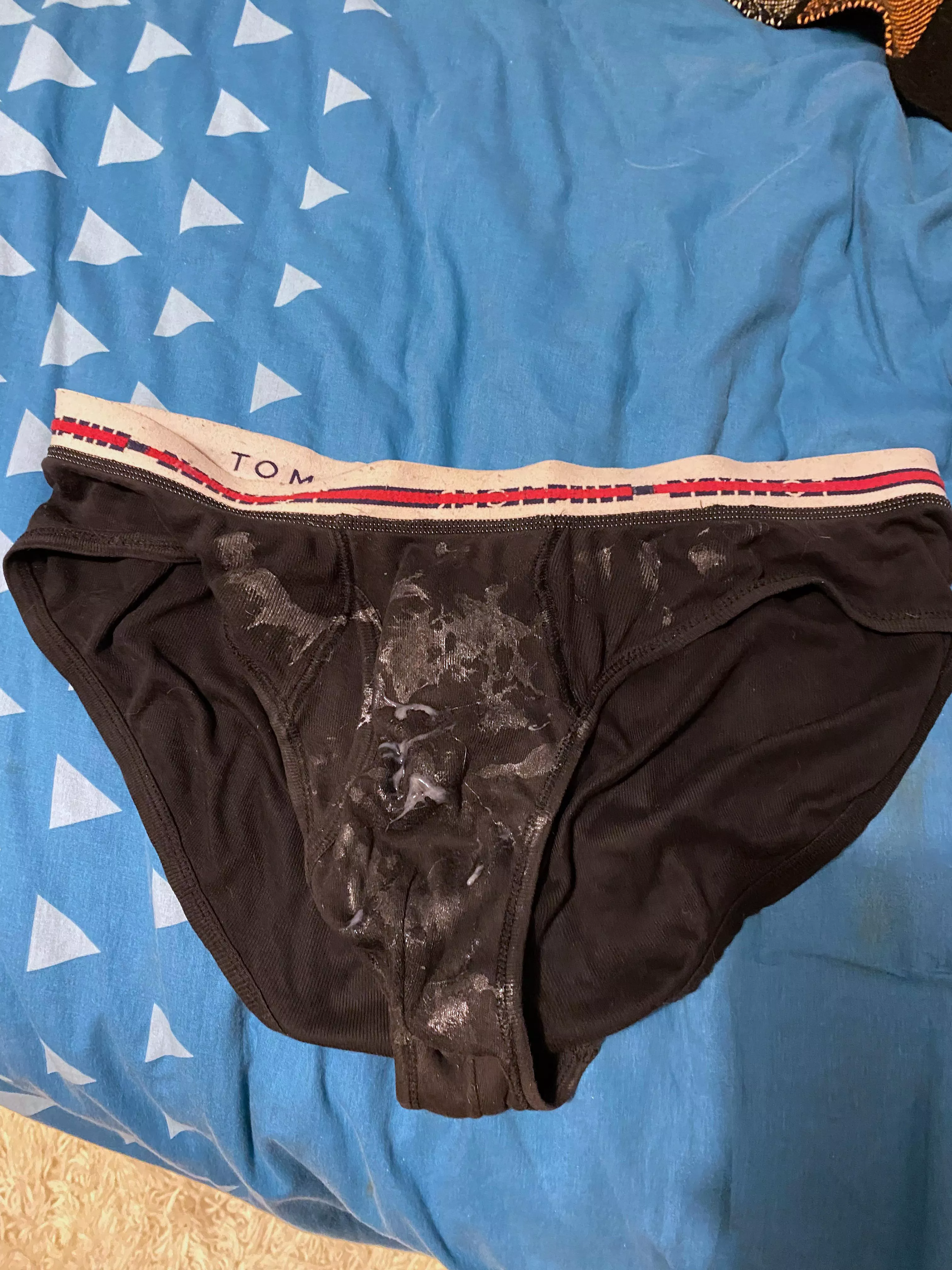 All the manscents in one place