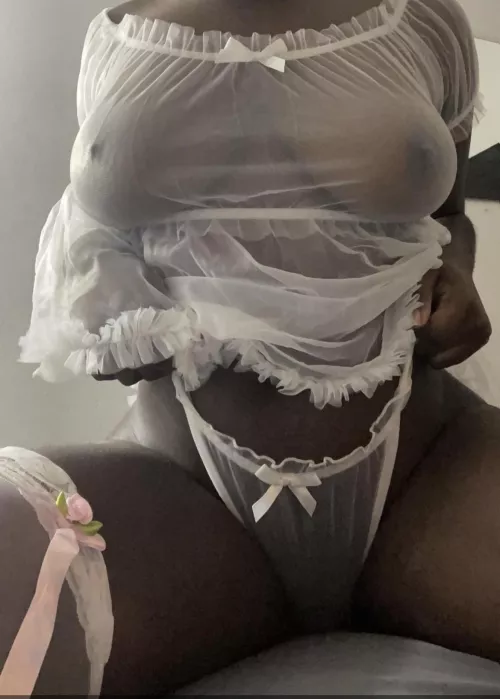 Come fill me up and be my daddy