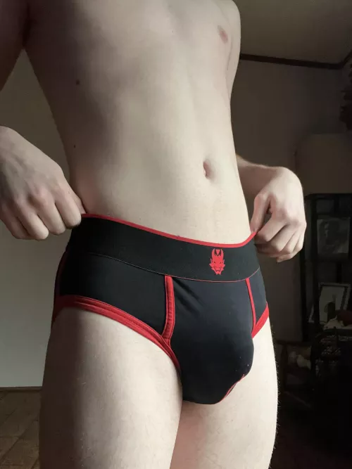 Come see what’s underneath~