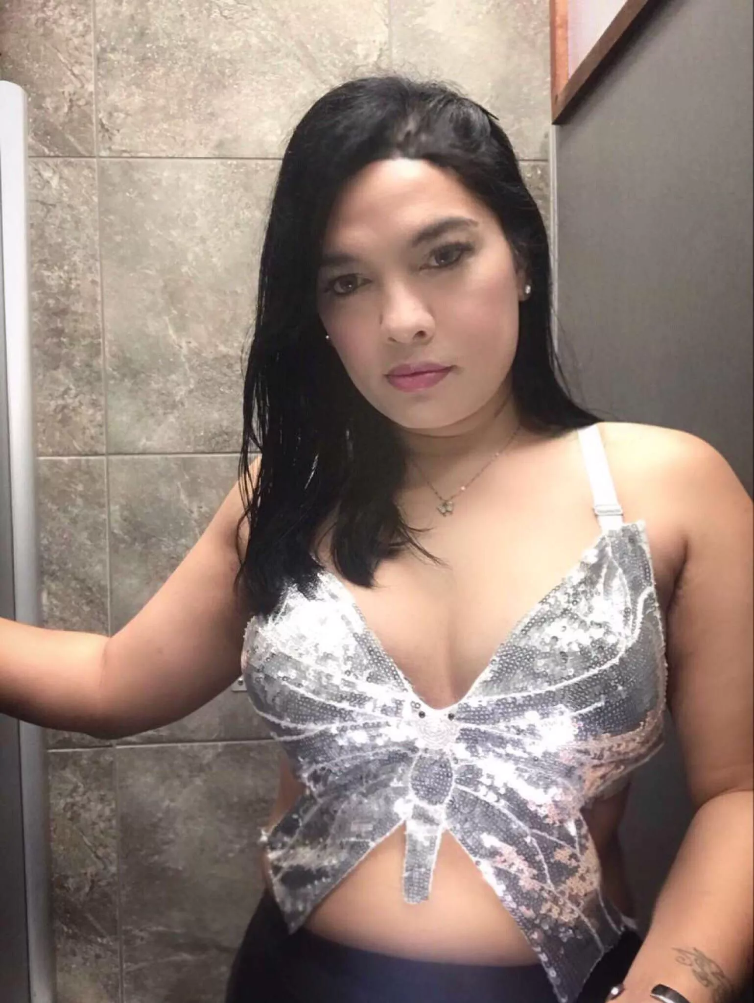 Cum and join me 💋