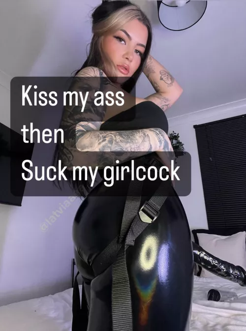 Do what your told 😈👋🏽