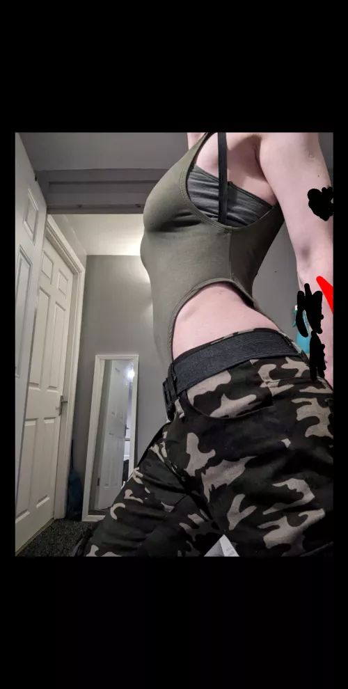 Does this outfit look okay?