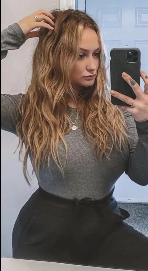 Even the mane can’t hide those.