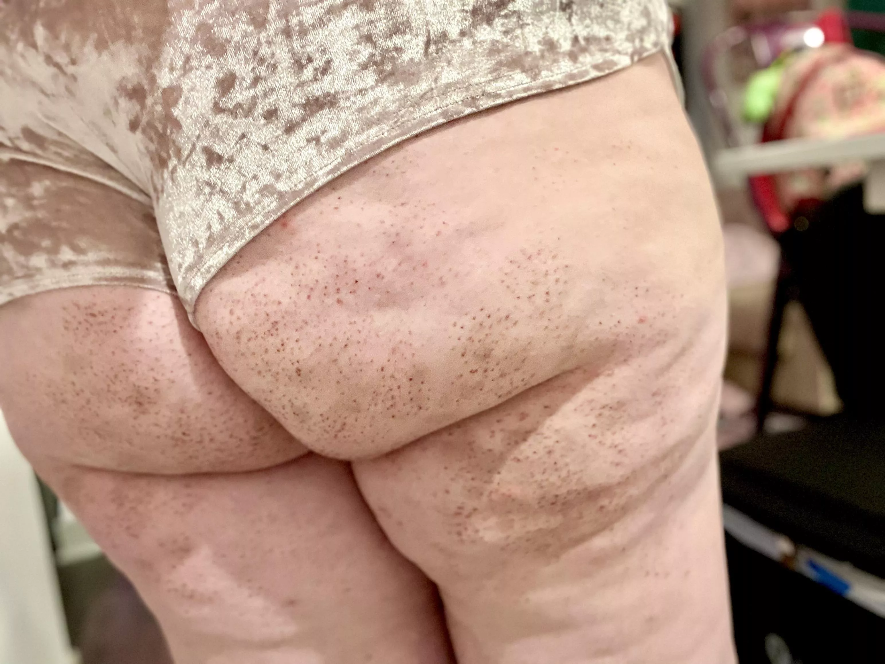 [F] New pjs and the marks on my ass from the vampire paddle are insane.