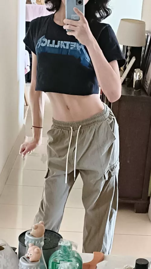 feeling really lonely today but hopefully I can make someone's day just a little better (this is for my 4 followers haha <33)