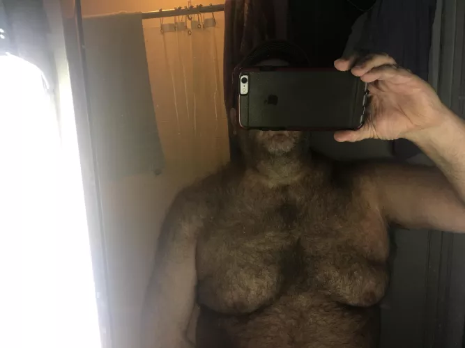 Hairy chest/shoulders
