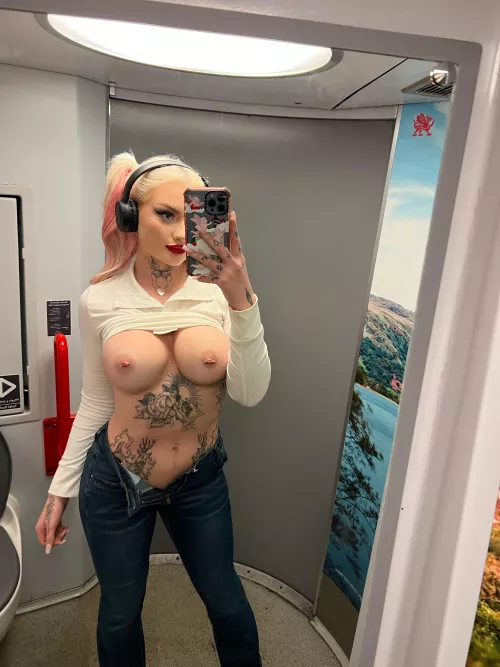 If public selfies are your thing … 😉