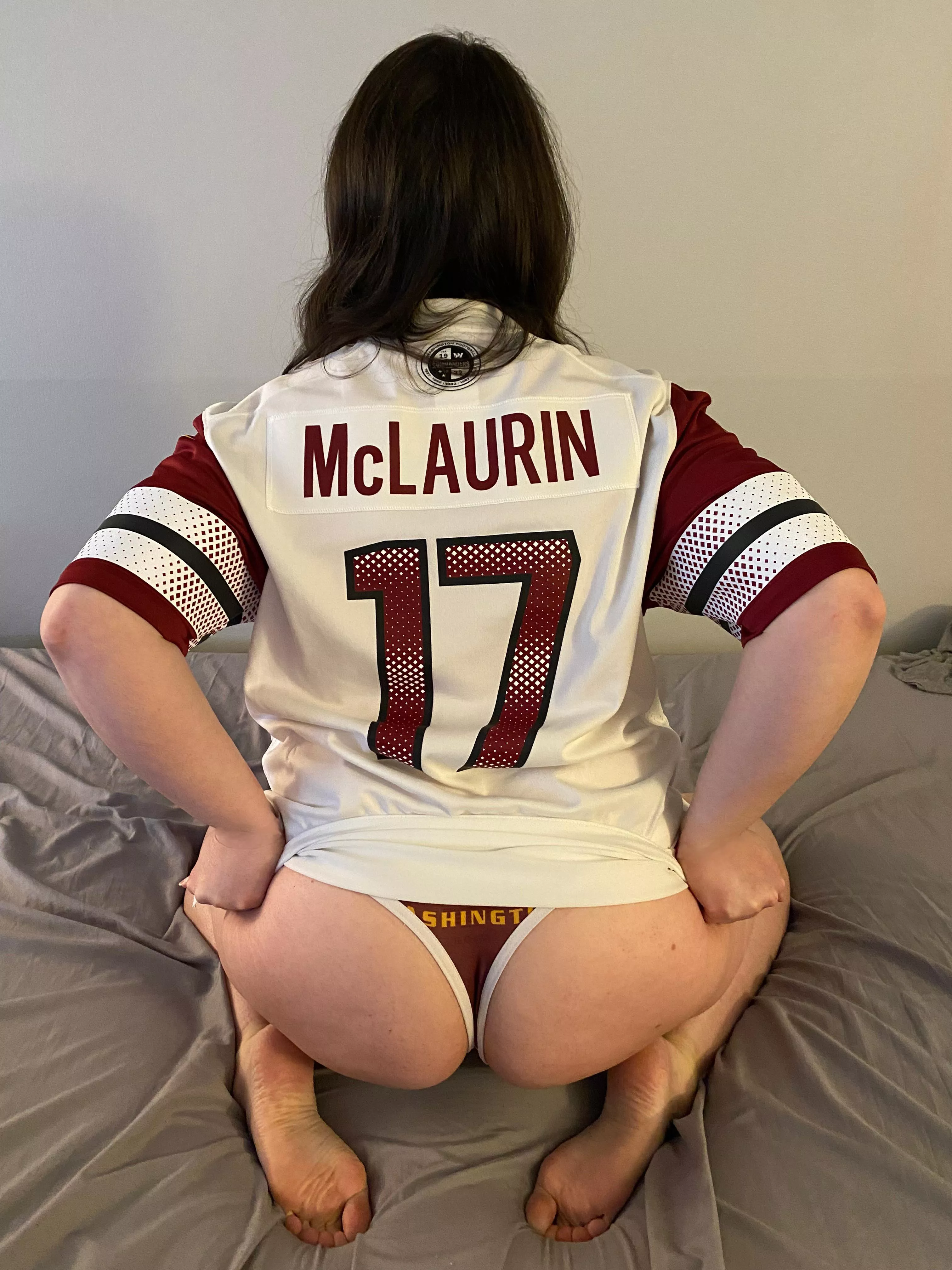 I’m back with more Washington Commanders for you ♥️💛