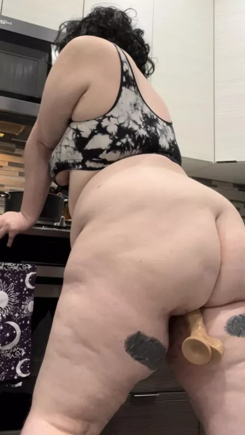 i’m making breakfast who’s coming over 🥓🍳🥞