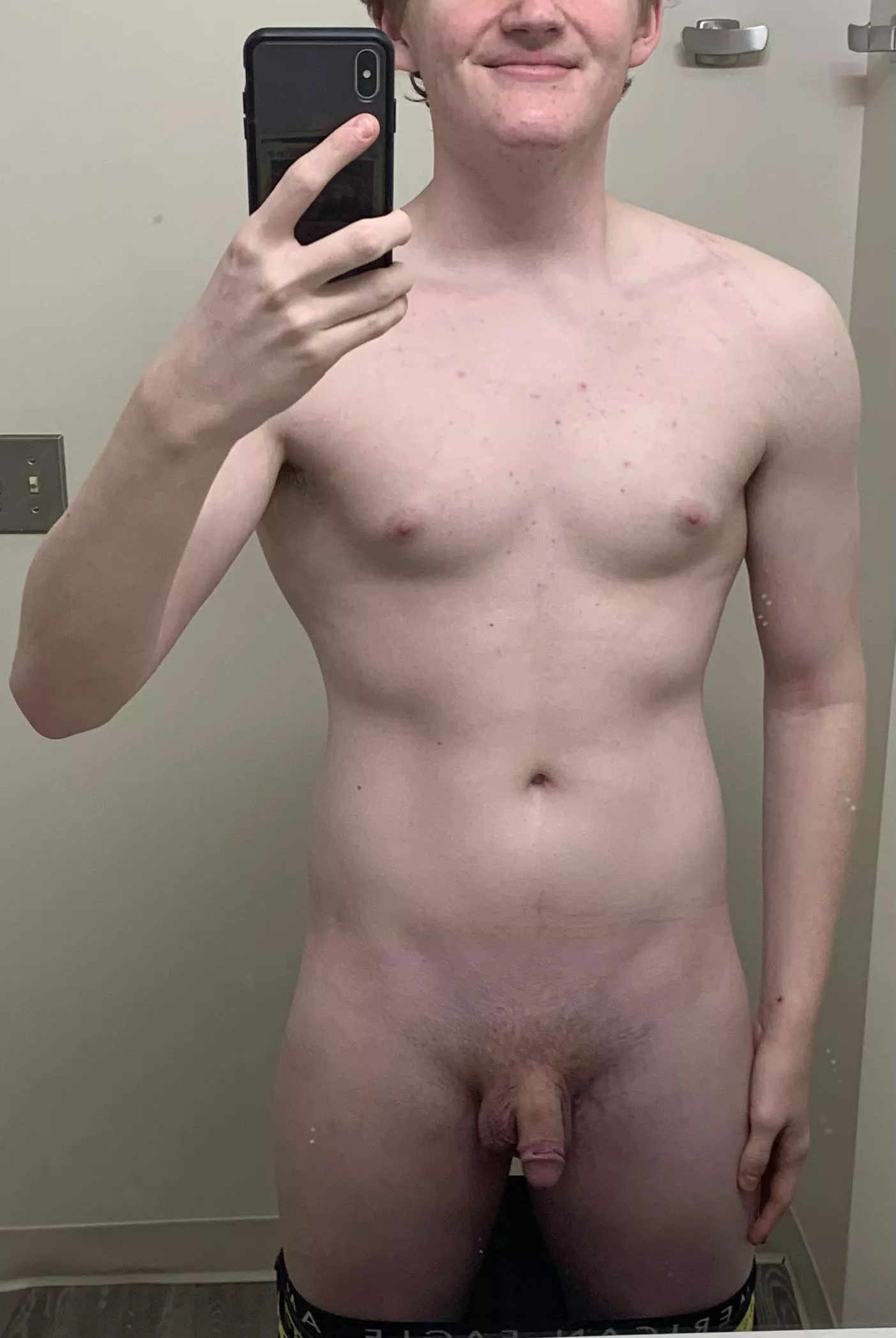(M) looking for honest opinions! Be harsh if you need to