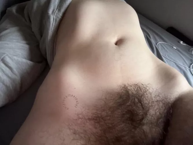 Need me man who loves a hairy woman