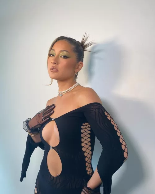 Vietnamese and German