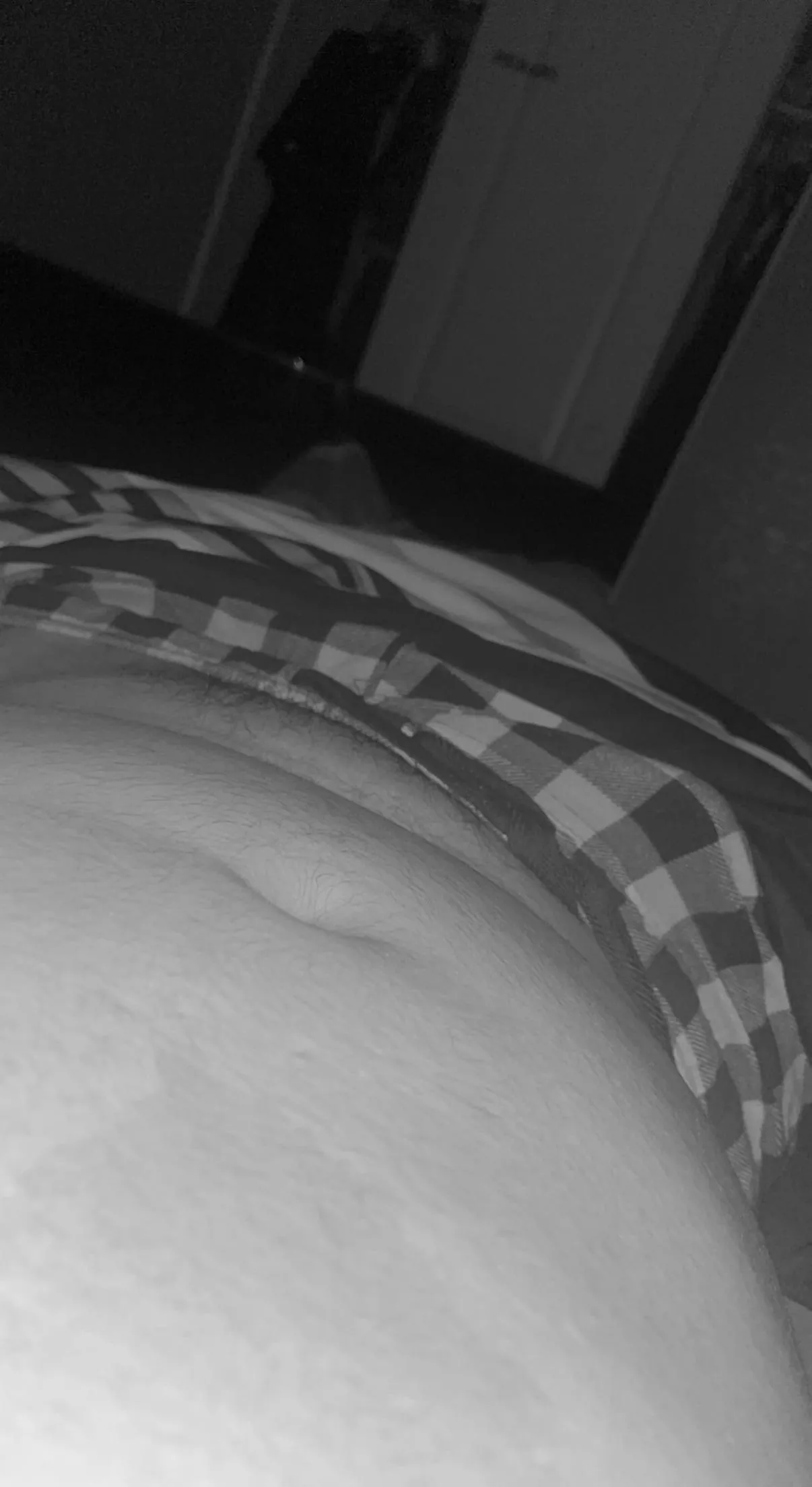 younger looking for older