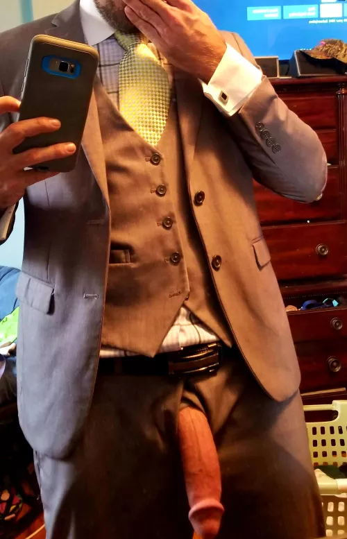 [35] Sometimes Daddy misses wearing a suit.... Can I fuck you while wearing it?