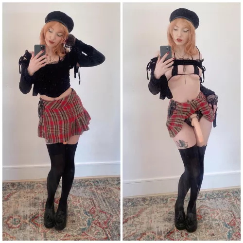 Bend over for me and spread your hole [domme]