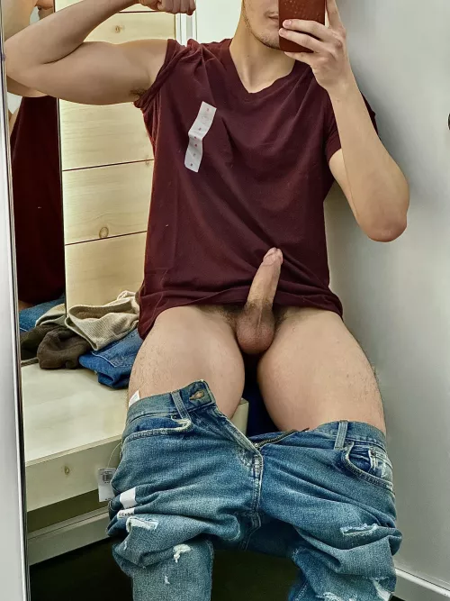 Big deals at the Old Navy 🤫