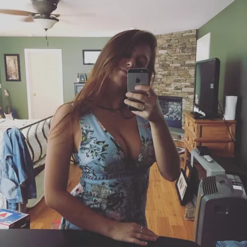 Busty dress