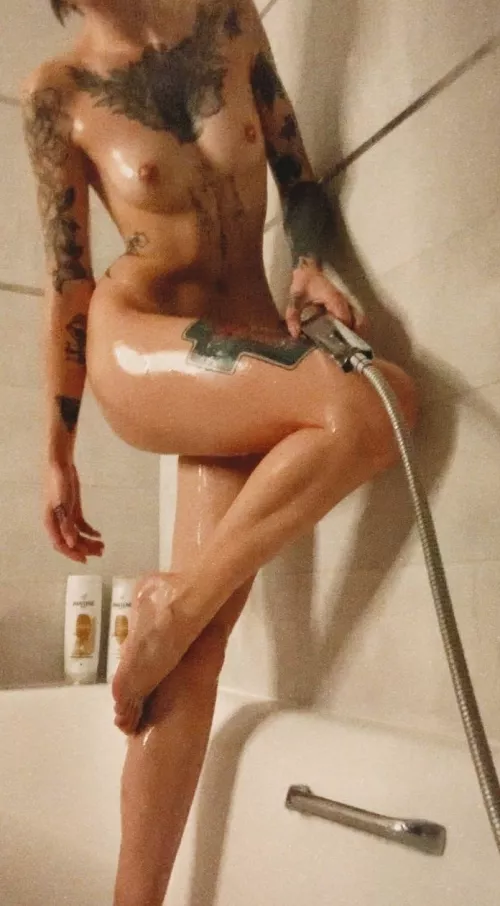 Can you wash my back?😏